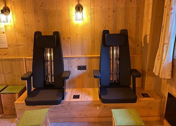 Im Gruenen 度假居 *